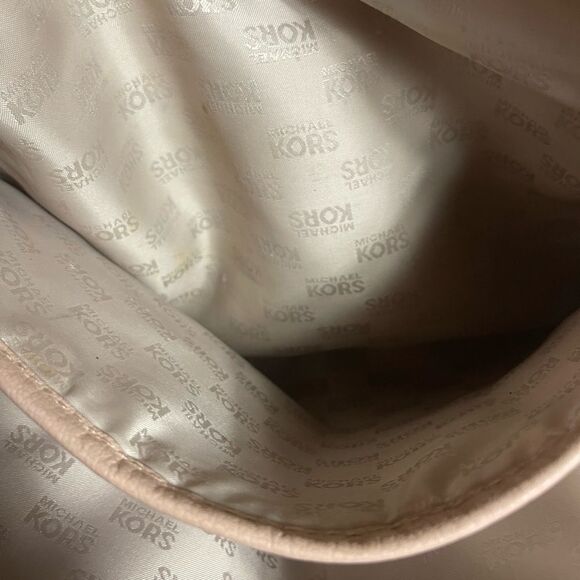 Michael Kors Cindy  leather nude medium satchel with gold hardwares and charm - Picture 10 of 13